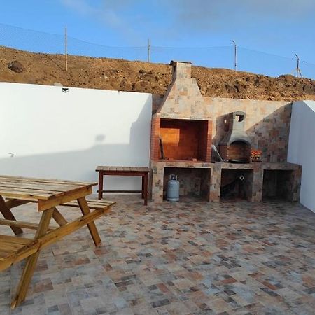 4 Family Home With Pool, Fuerteventura-Gran Tarajal Juan Gopar Exteriör bild