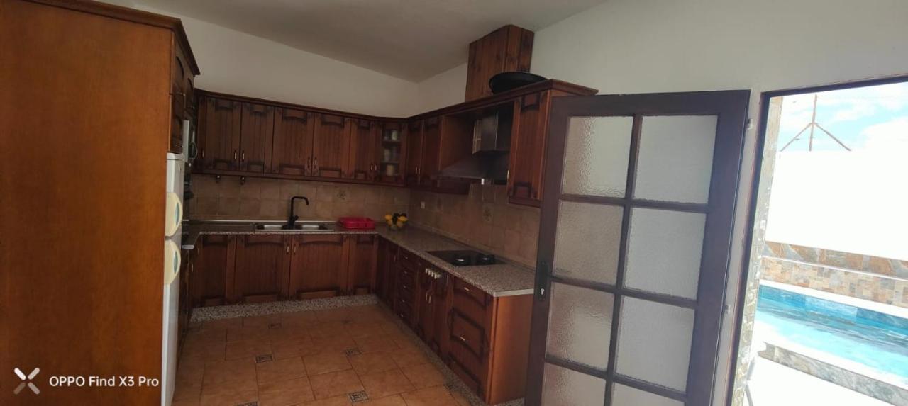 4 Family Home With Pool, Fuerteventura-Gran Tarajal Juan Gopar Exteriör bild